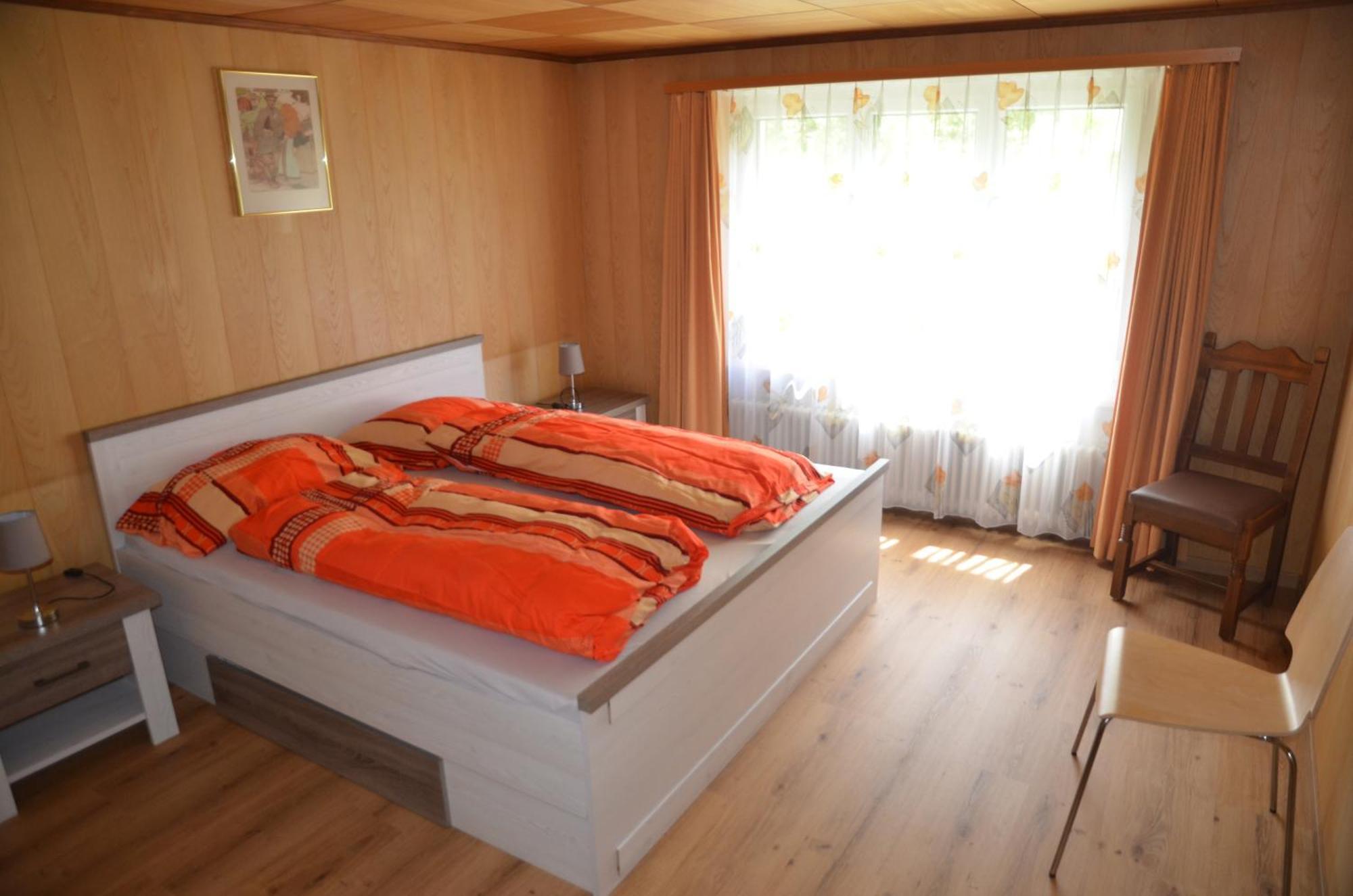 Grosse, Schoene Wohnung Im Gruenen بريغ المظهر الخارجي الصورة